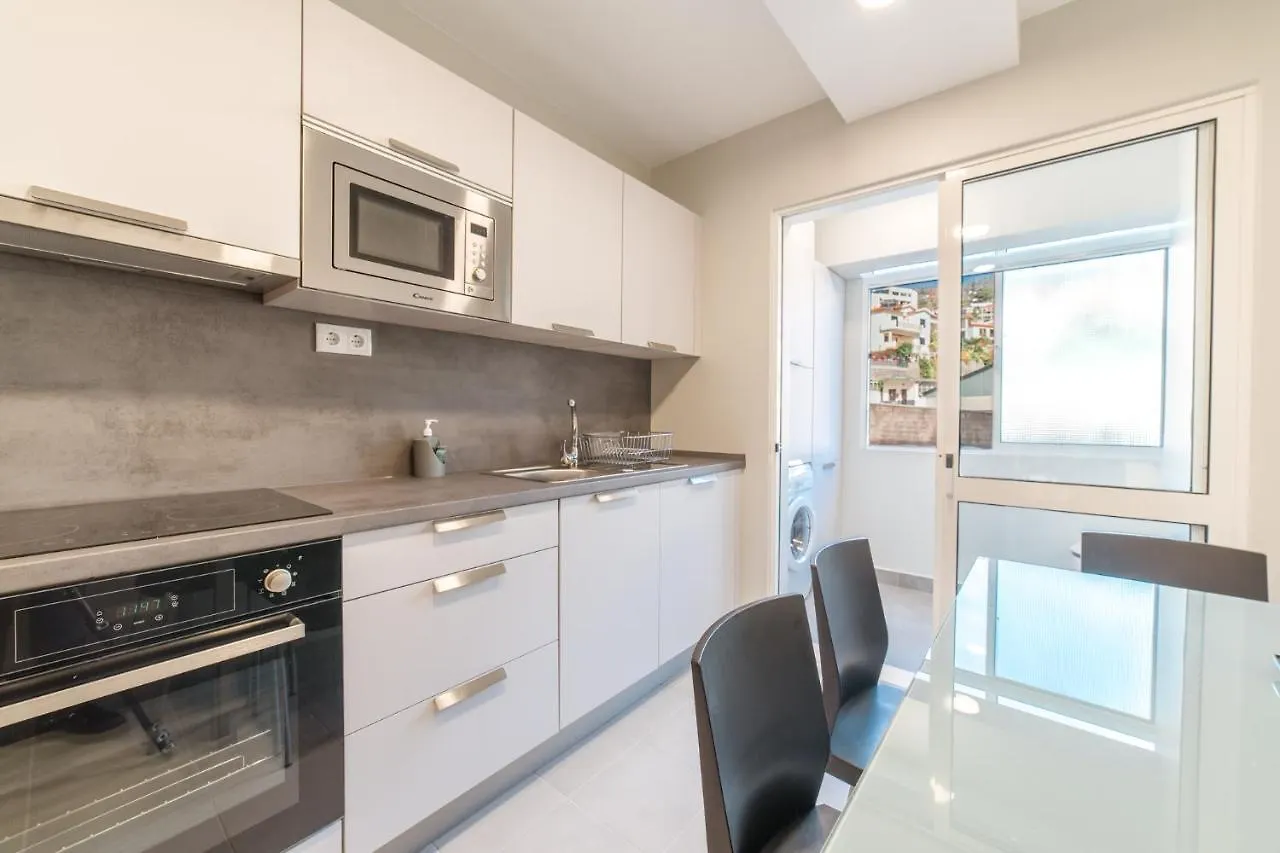 Old Town Apartment Elias Garcia Funchal   Funchal (Madeira)